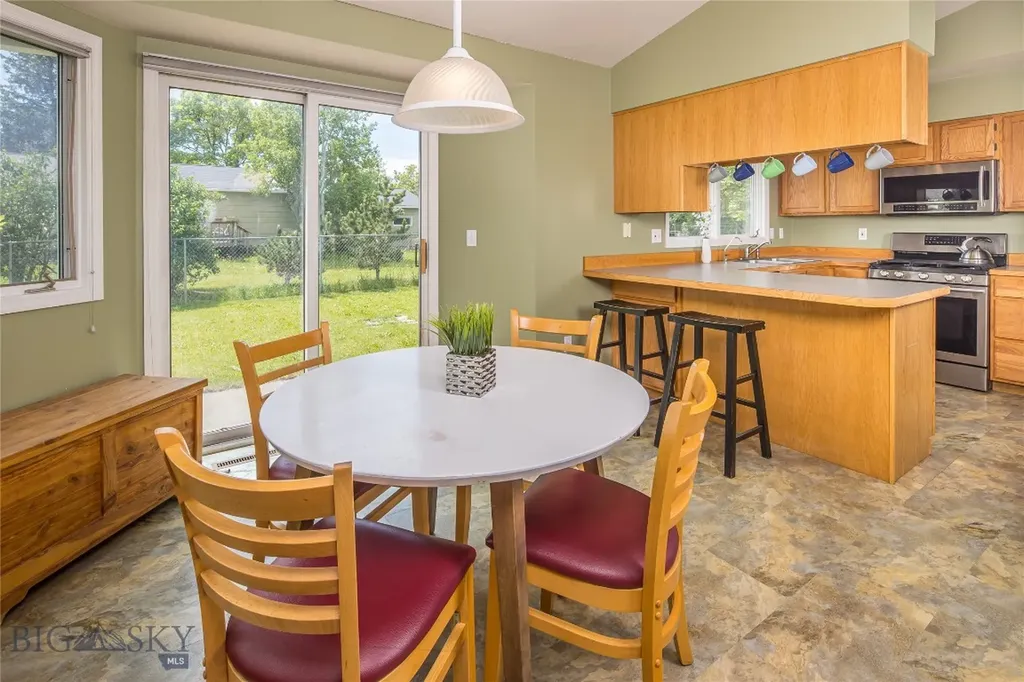 406 Al Drive Belgrade MT 59714