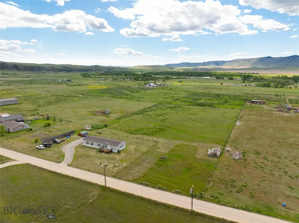 8815 Lazy Elk Road Three Forks MT 59752