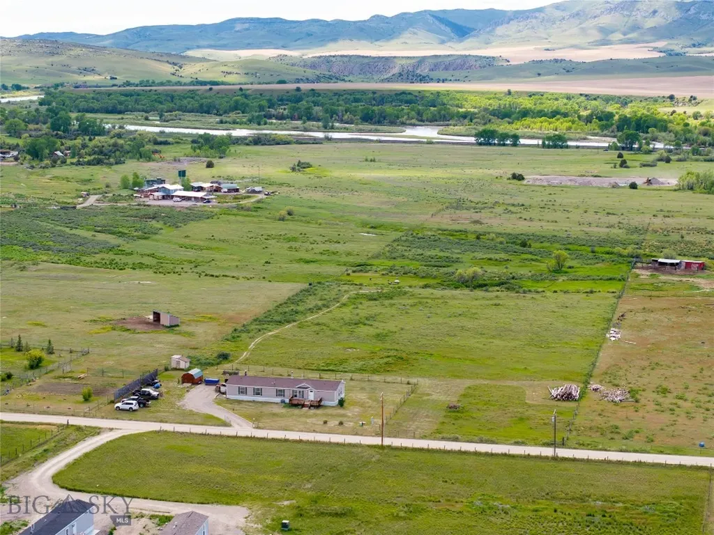 8815 Lazy Elk Road Three Forks MT 59752