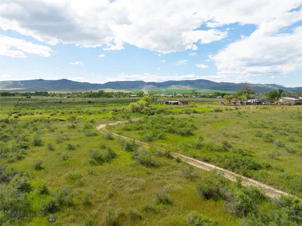 8815 Lazy Elk Road Three Forks MT 59752