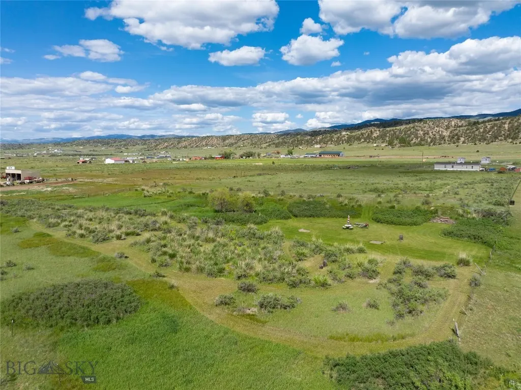 8815 Lazy Elk Road Three Forks MT 59752
