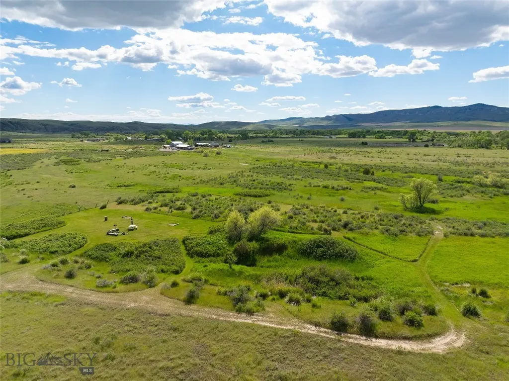 8815 Lazy Elk Road Three Forks MT 59752