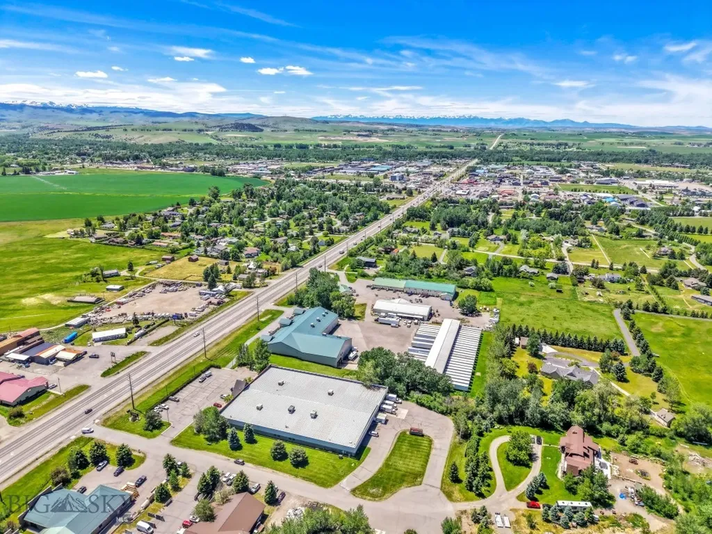 8247 Huffine Lane Bozeman MT 59718