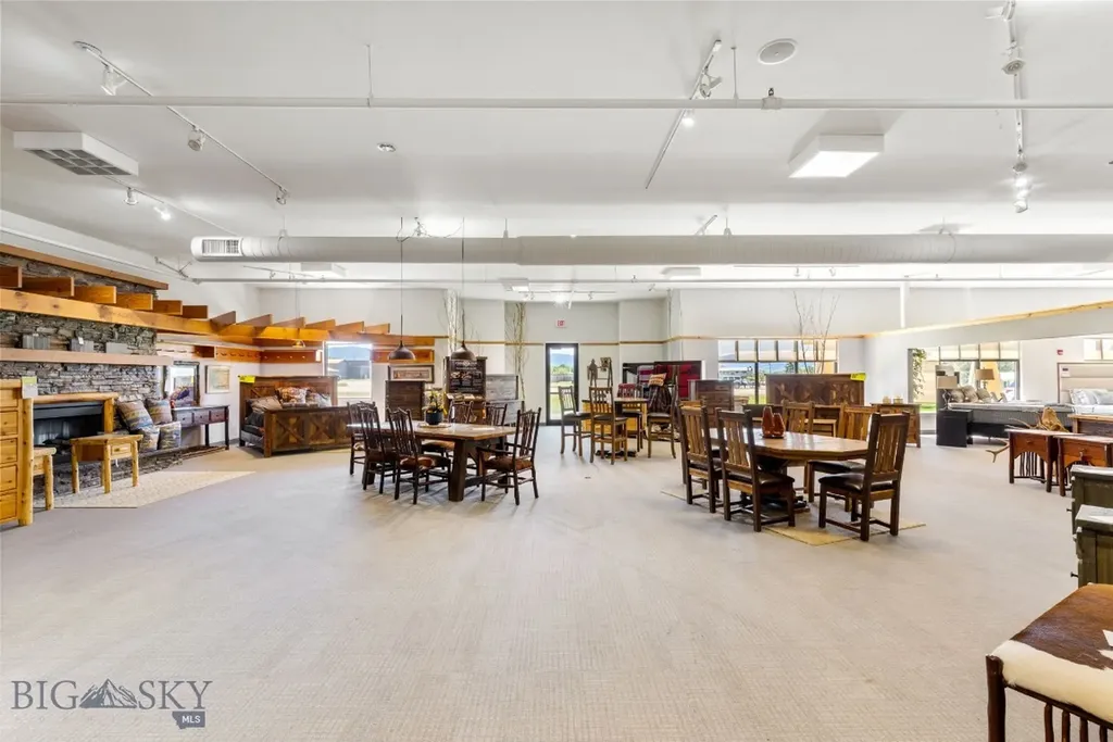 8247 Huffine Lane Bozeman MT 59718
