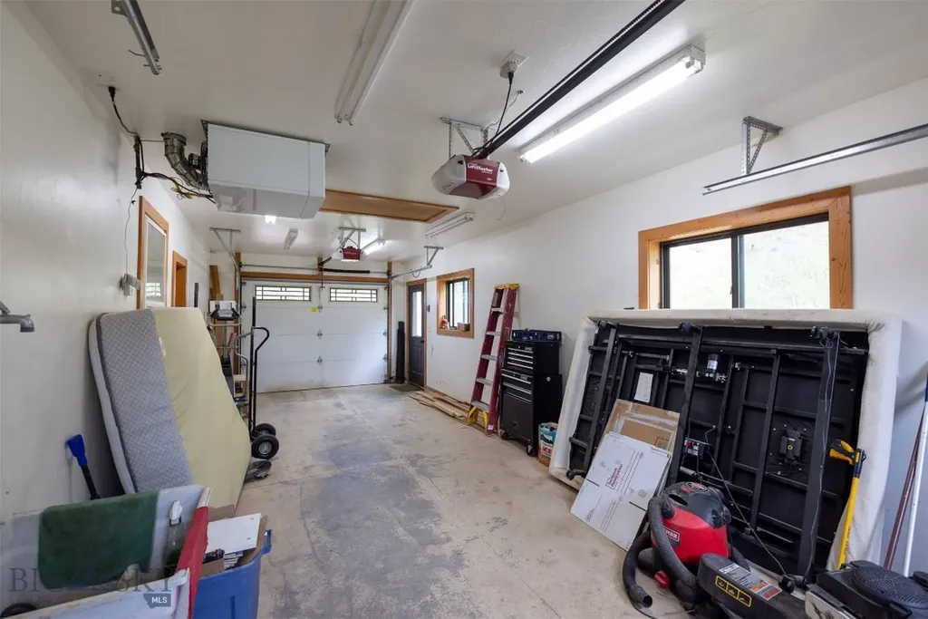 3005 Woodchuck Road Bozeman MT 59715