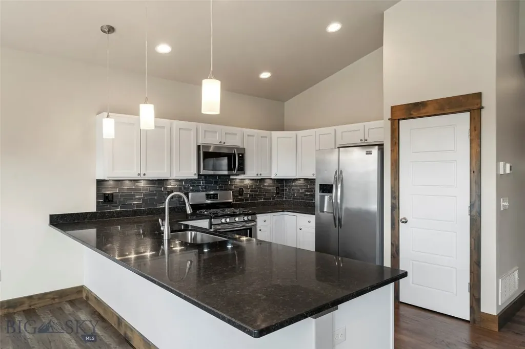 1781 Spring View Court Bozeman MT 59718