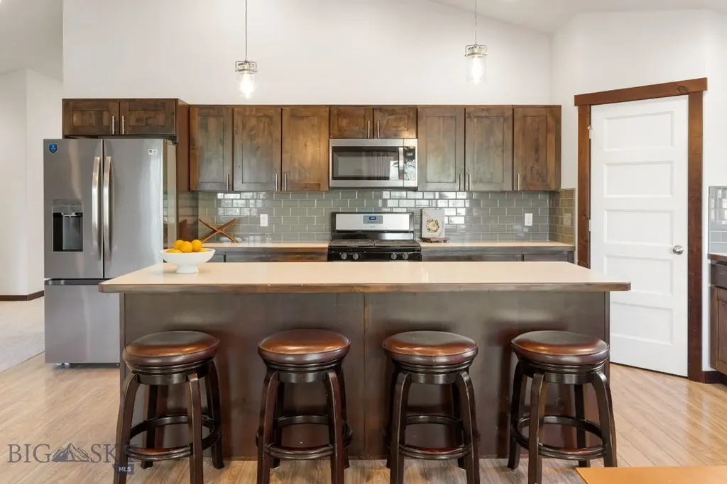 3229 S 26th Avenue Bozeman MT 59718
