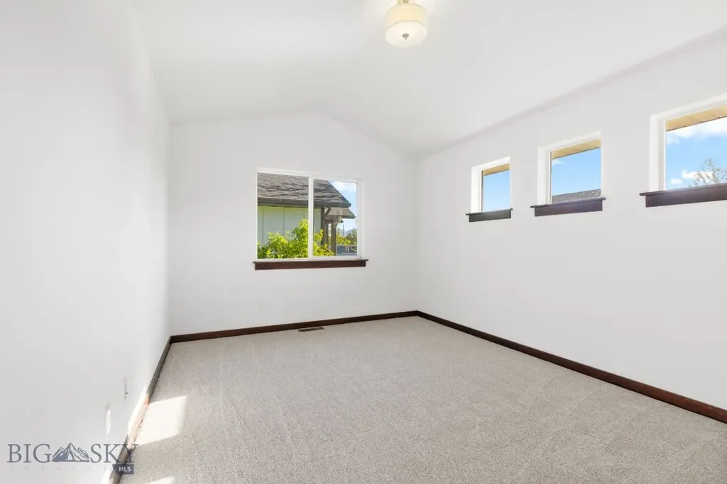 3229 S 26th Avenue Bozeman MT 59718