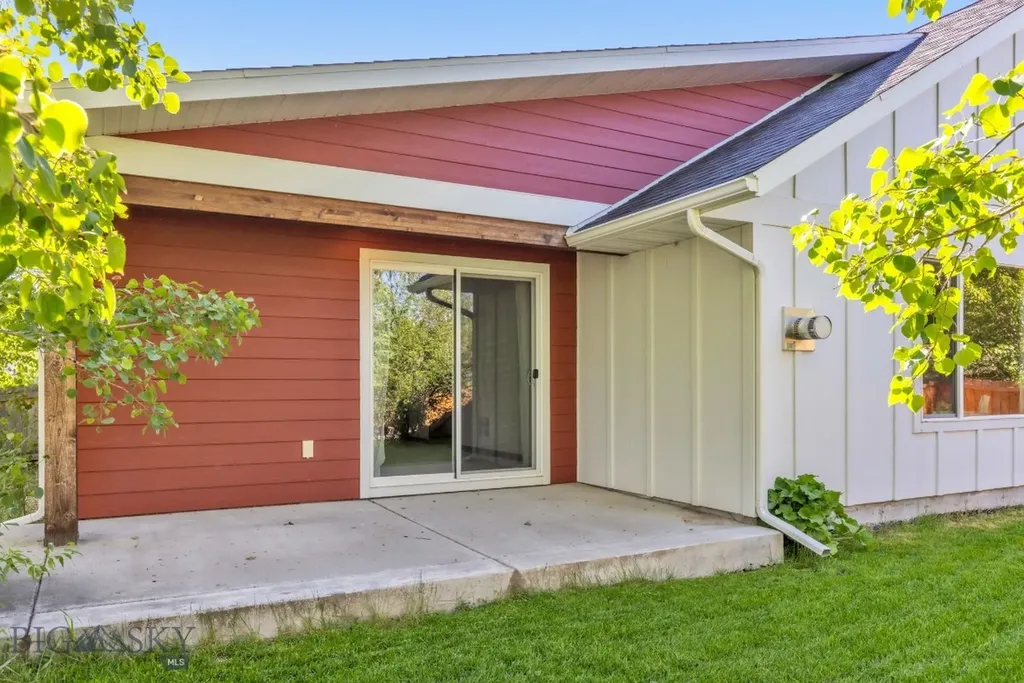 3229 S 26th Avenue Bozeman MT 59718