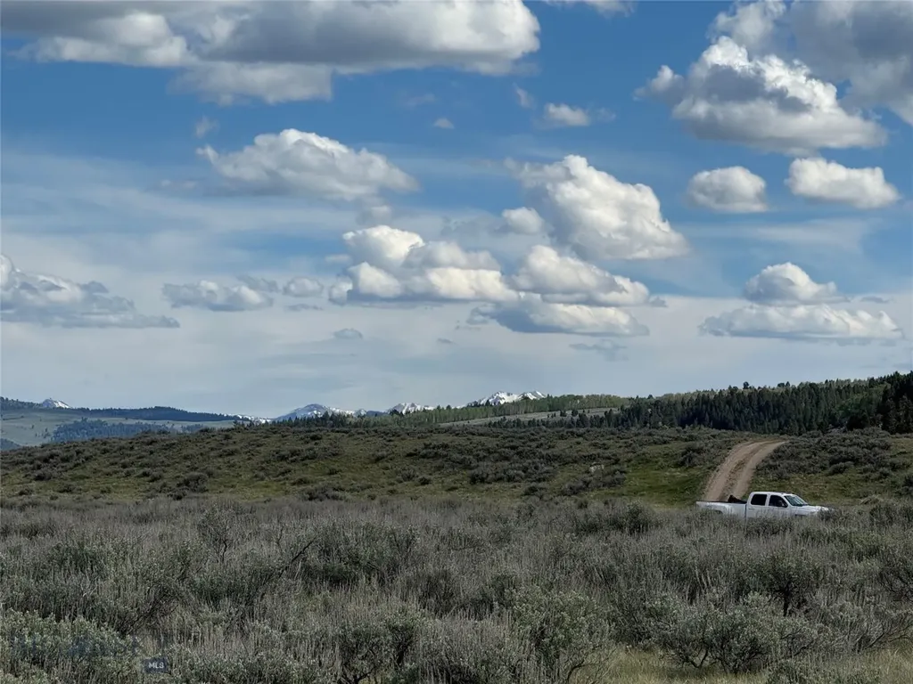 Lot 1 Sun Eagle Road Sundance Bench N Cameron MT 59720