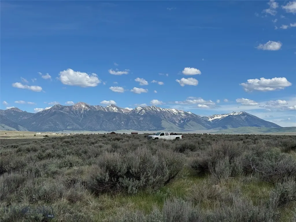 Lot 1 Sun Eagle Road Sundance Bench N Cameron MT 59720