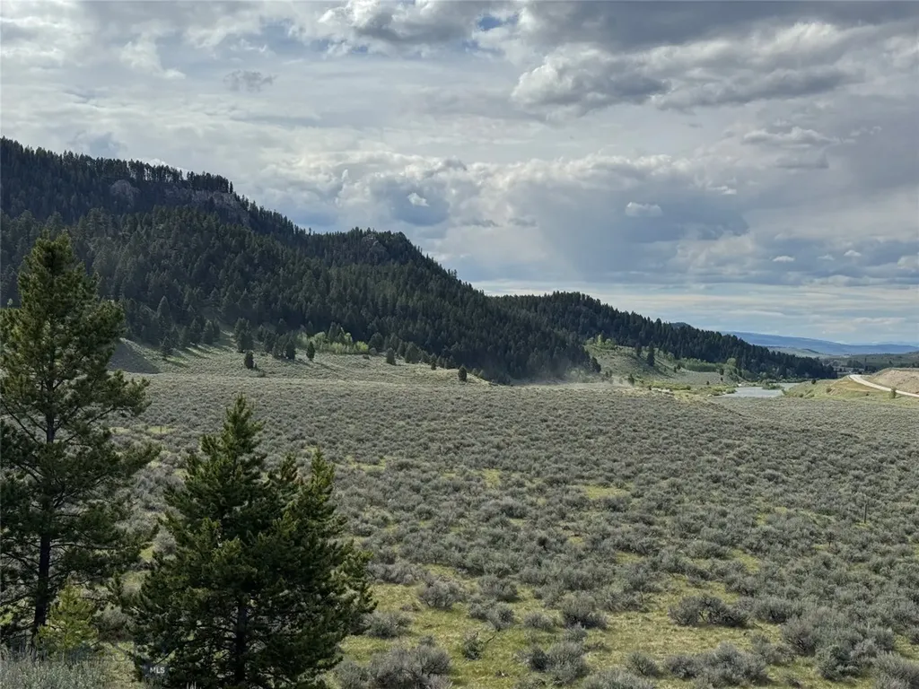 Lot 1 Sun Eagle Road Sundance Bench N Cameron MT 59720