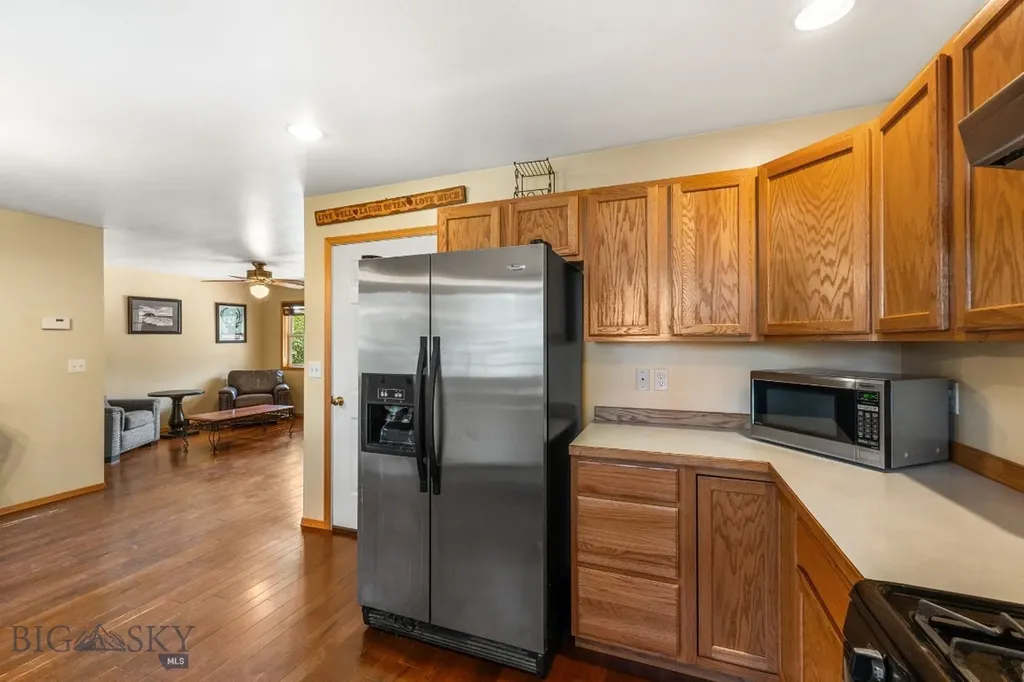 112 Fabrick Street Manhattan MT 59741