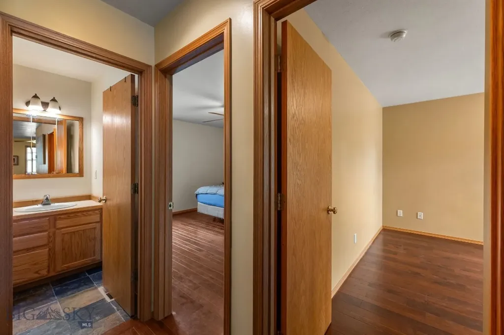 112 Fabrick Street Manhattan MT 59741