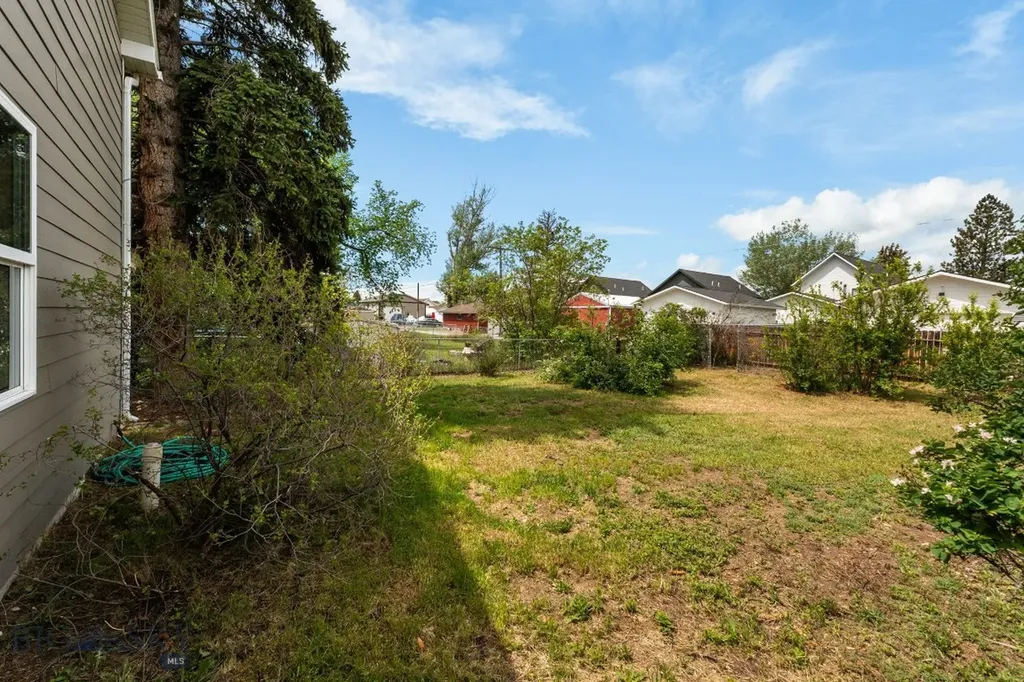 112 Fabrick Street Manhattan MT 59741