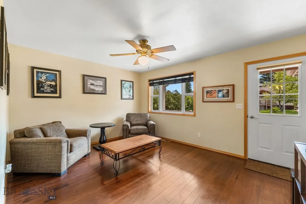 112 Fabrick Street Manhattan MT 59741