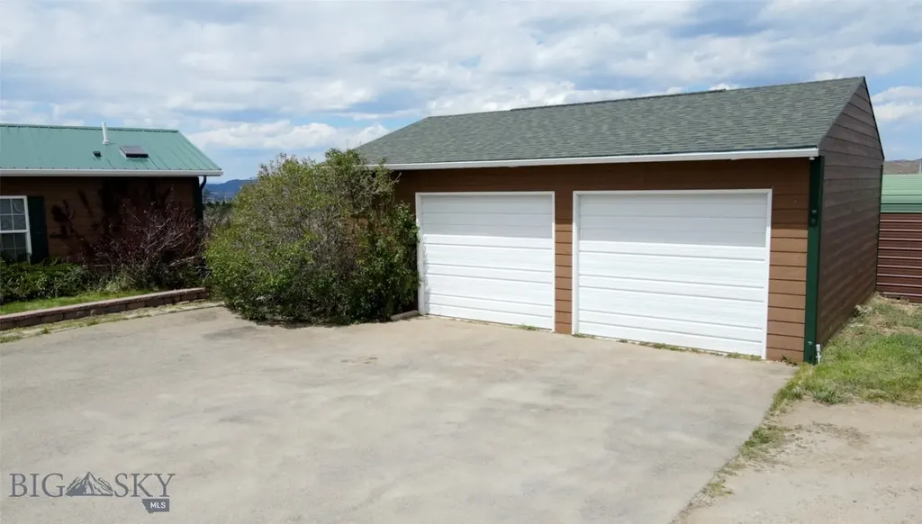 357 Lupine Butte MT 59701