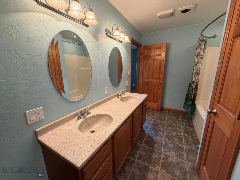 357 Lupine Butte MT 59701