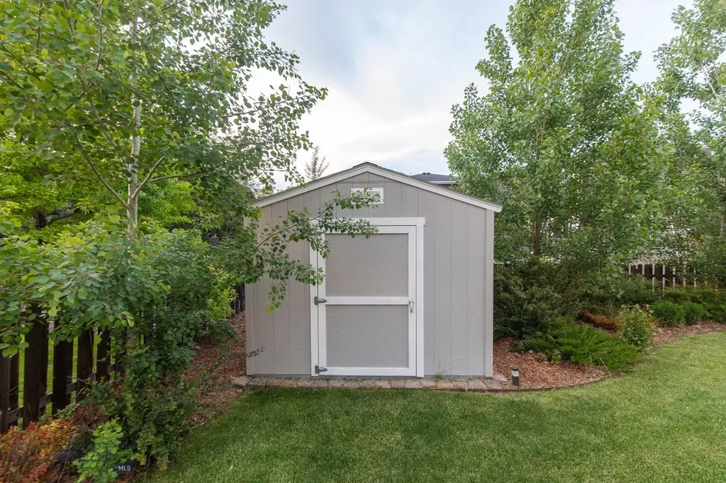 121 Laura Court Bozeman MT 59718