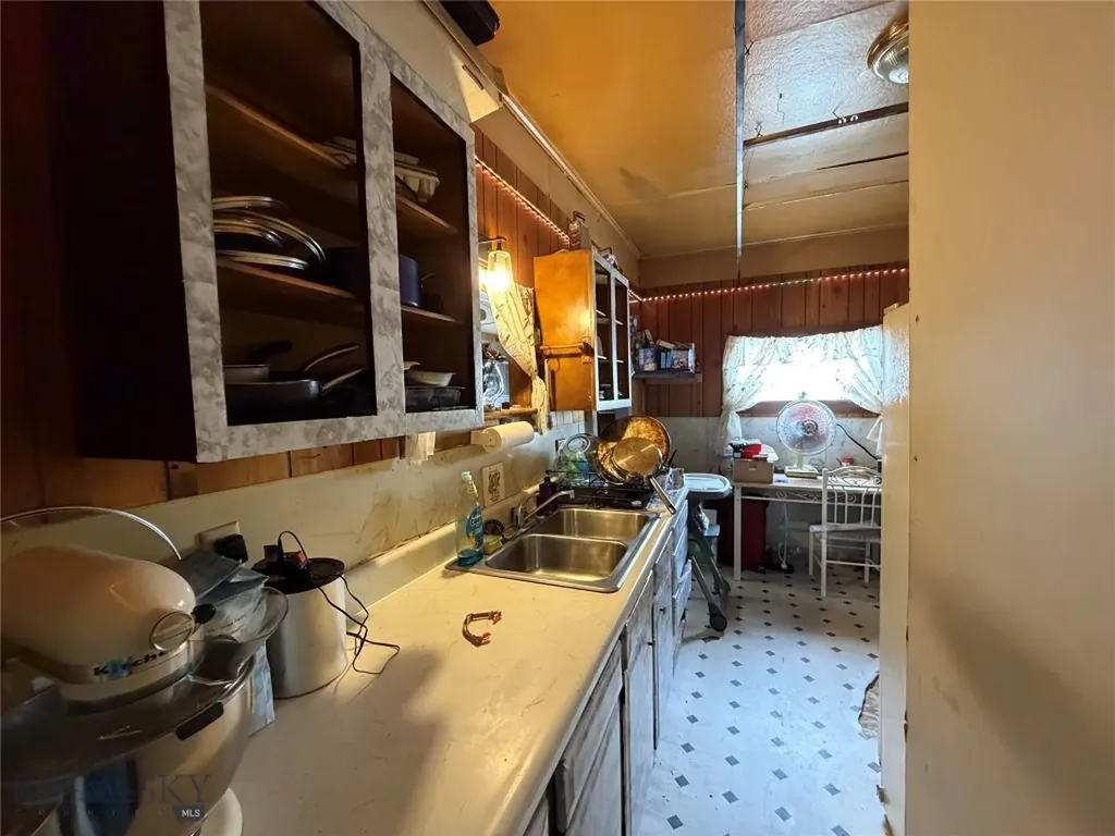 738 N Montana Street Butte MT 59701