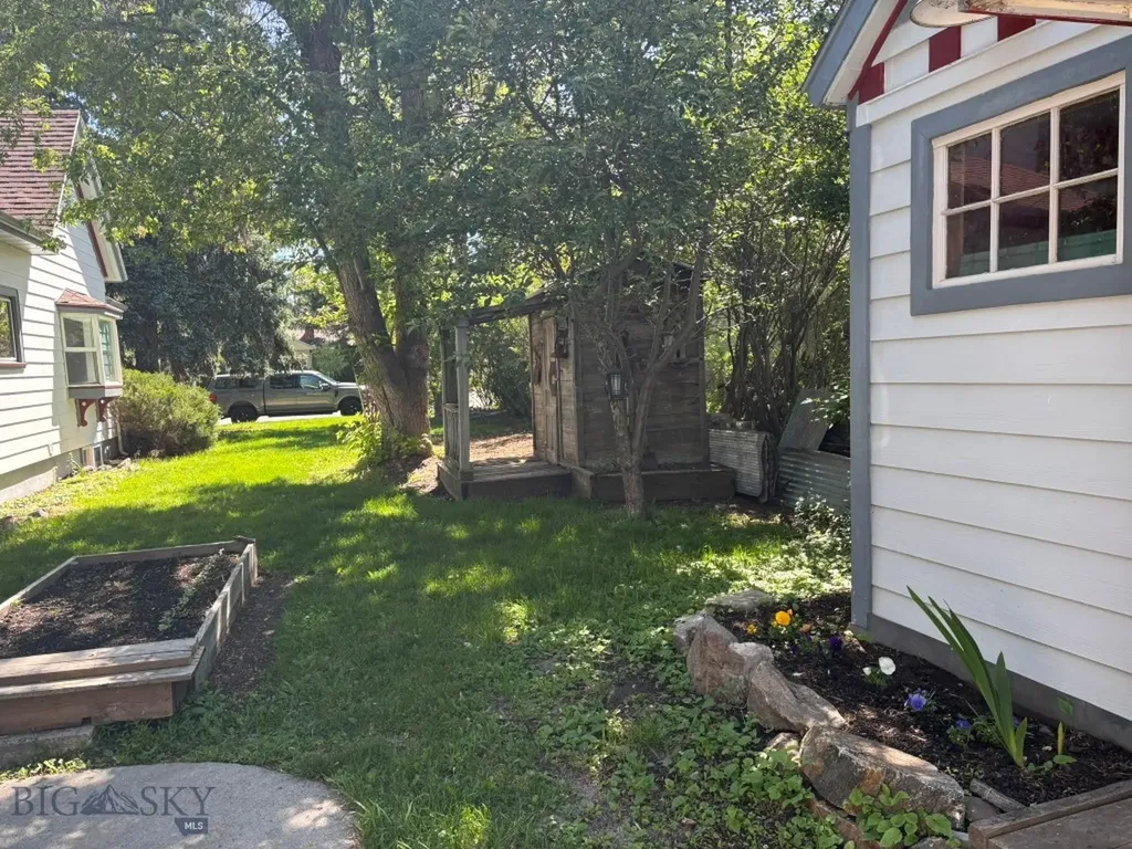 403 S 10th Bozeman MT 59715