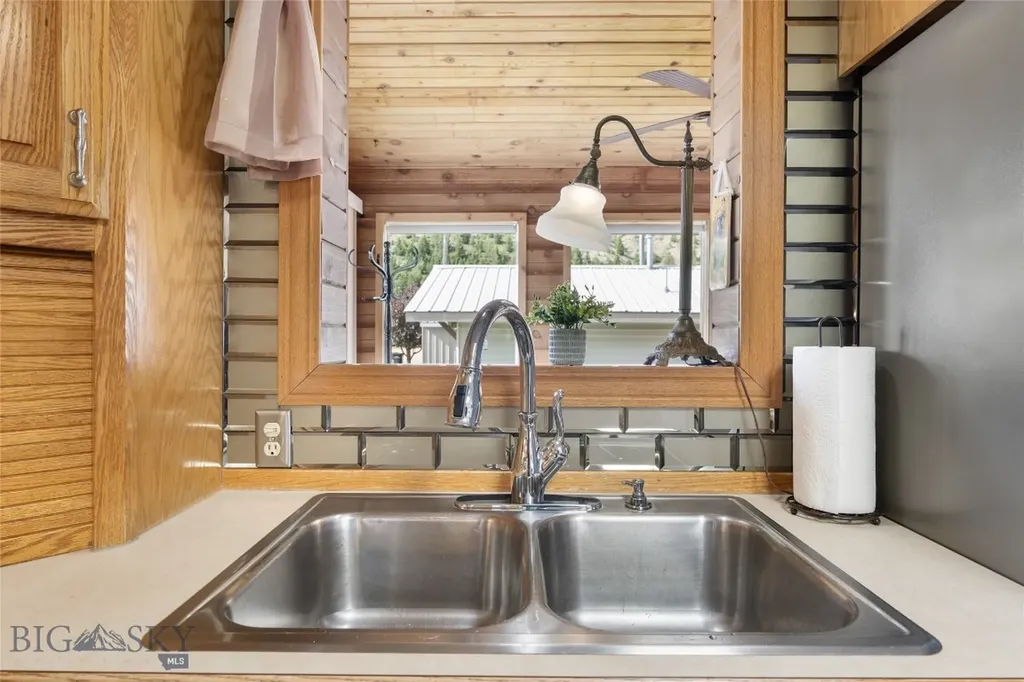 821 E 6th Street Anaconda MT 59711