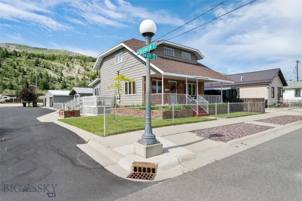 821 E 6th Street Anaconda MT 59711