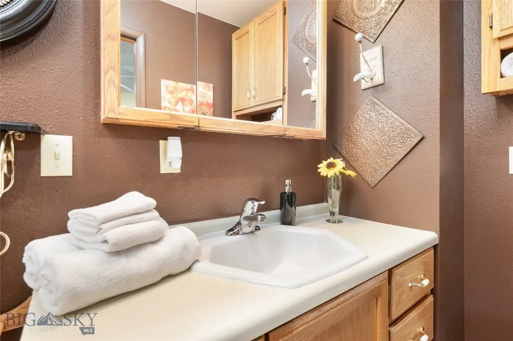 821 E 6th Street Anaconda MT 59711