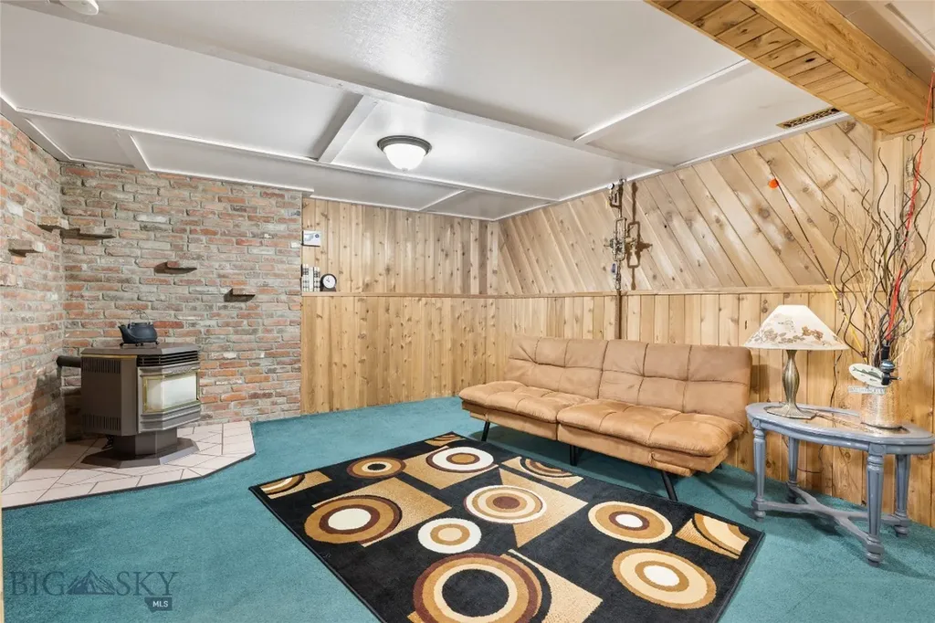 821 E 6th Street Anaconda MT 59711