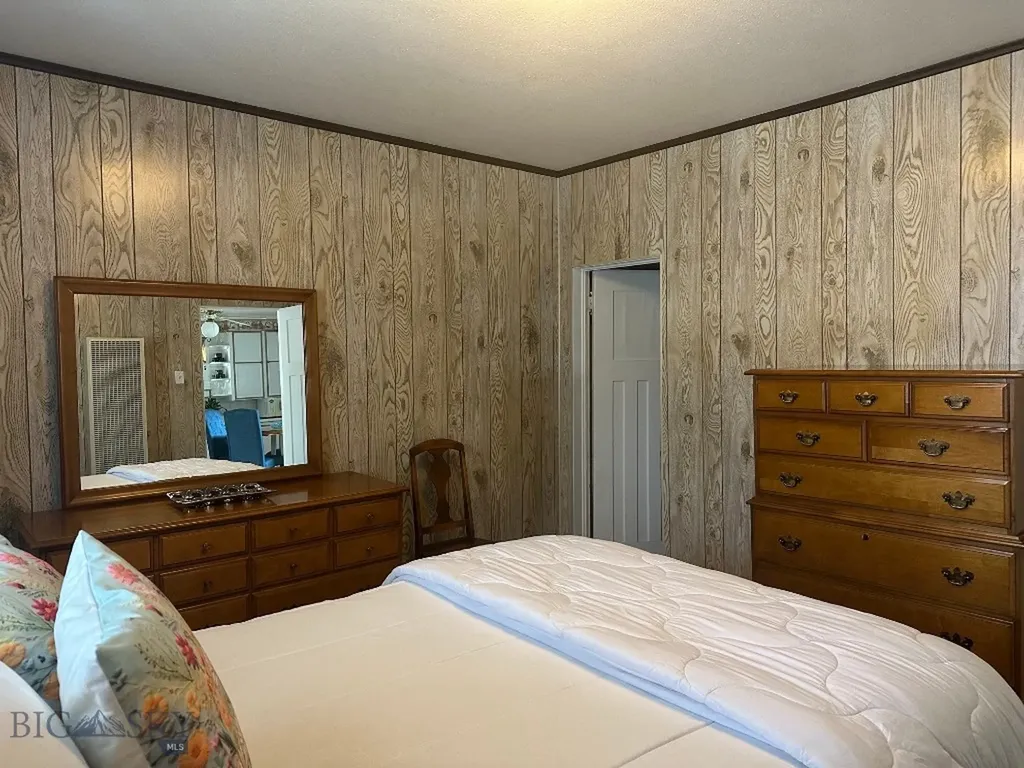 821 E 6th Street Anaconda MT 59711