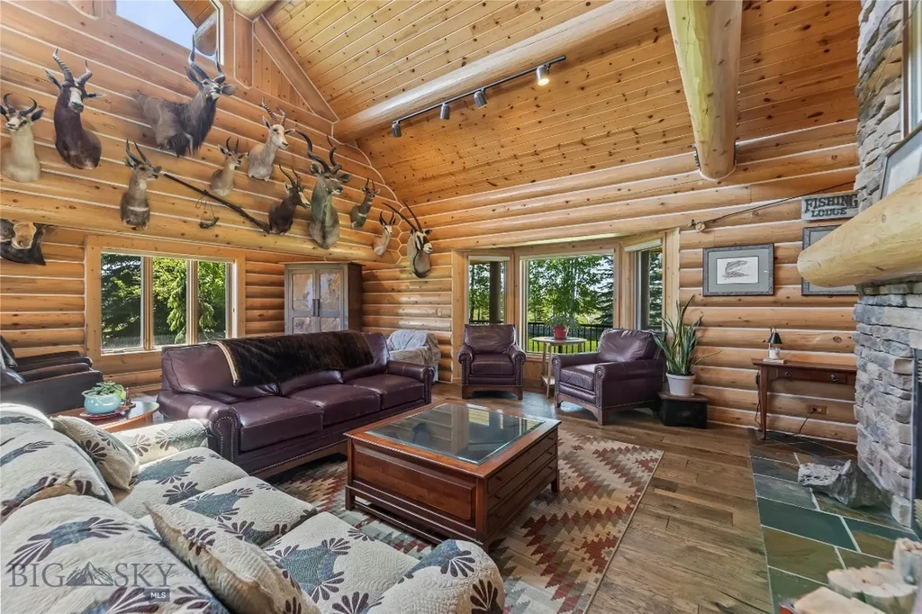 7100 Springhill Belgrade MT 59714