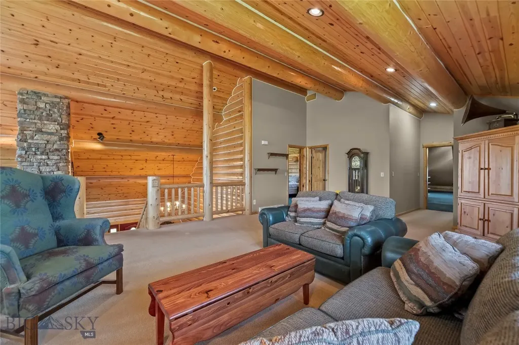 7100 Springhill Belgrade MT 59714