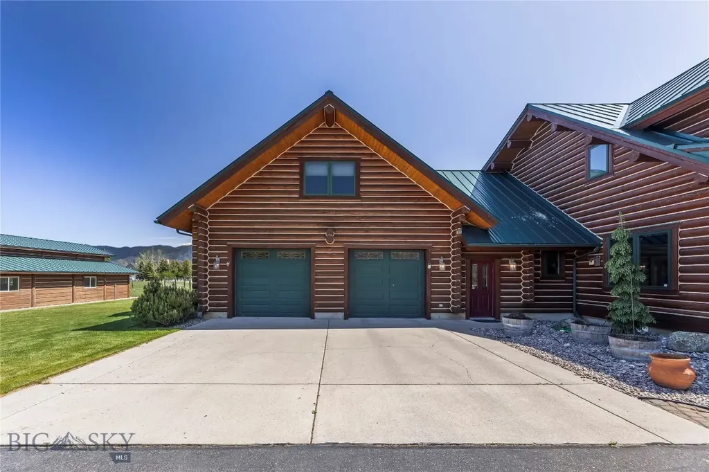 7100 Springhill Belgrade MT 59714
