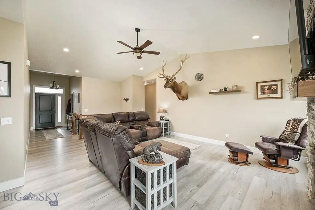 890 Tierra Drive Billings MT 59105