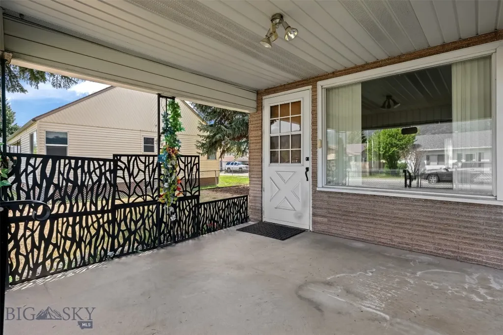 1909 Howard Street Butte MT 59701