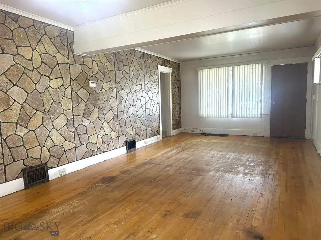 1909 Howard Street Butte MT 59701