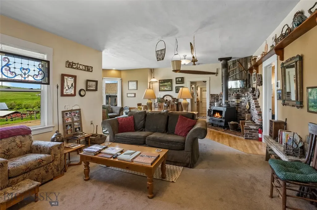 169 N Fork Horse Creek Road Wilsall MT 59086