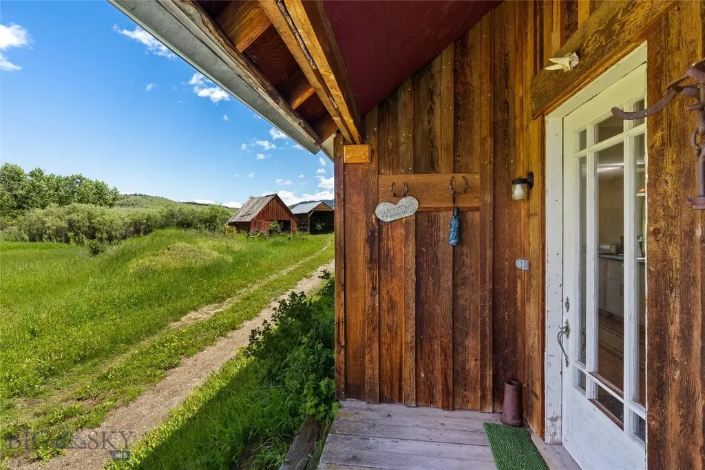 169 N Fork Horse Creek Road Wilsall MT 59086