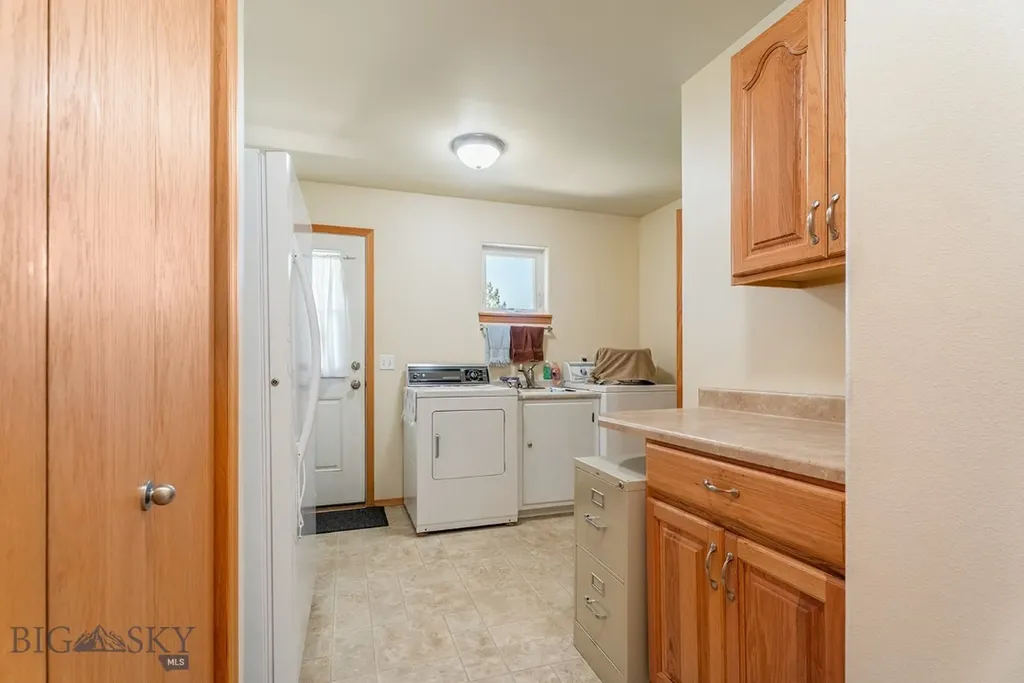 16 Windy Meadow Drive Townsend MT 59644