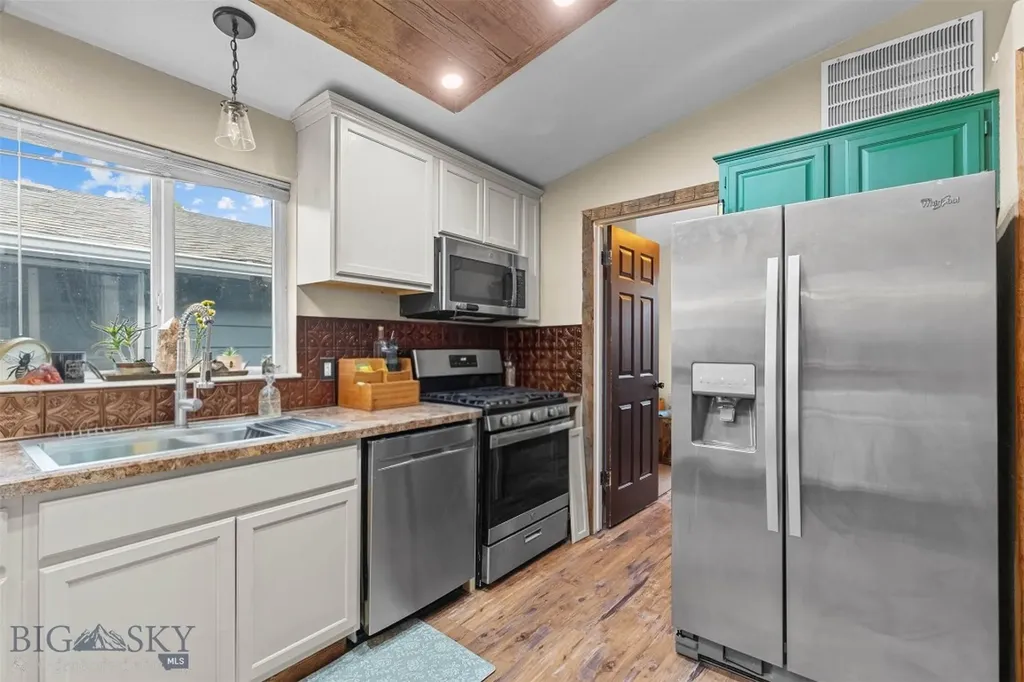 810 Golden West Drive Belgrade MT 59714