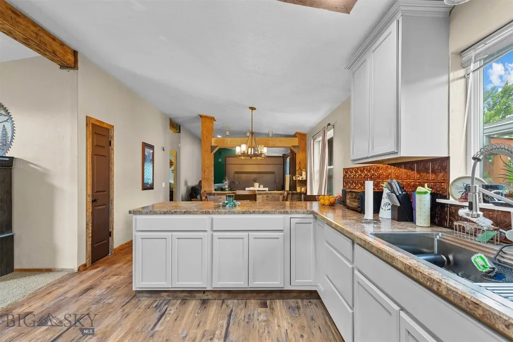 810 Golden West Drive Belgrade MT 59714