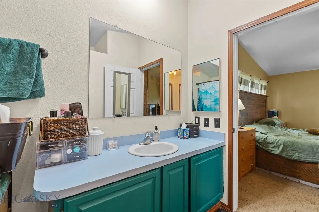 810 Golden West Drive Belgrade MT 59714