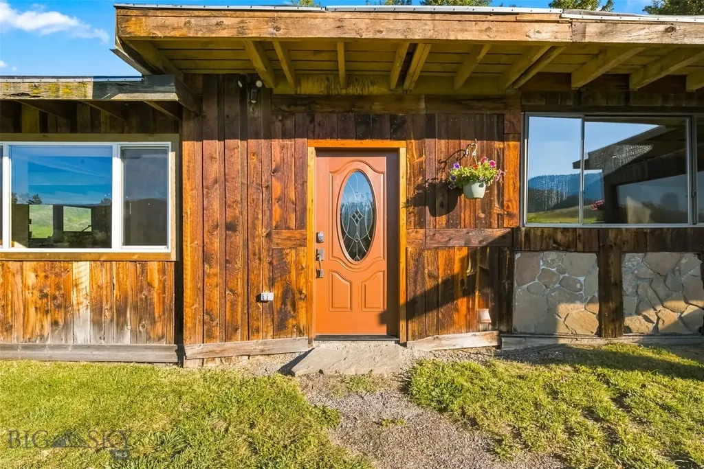 6800 Jackson Creek Road Bozeman MT 59715
