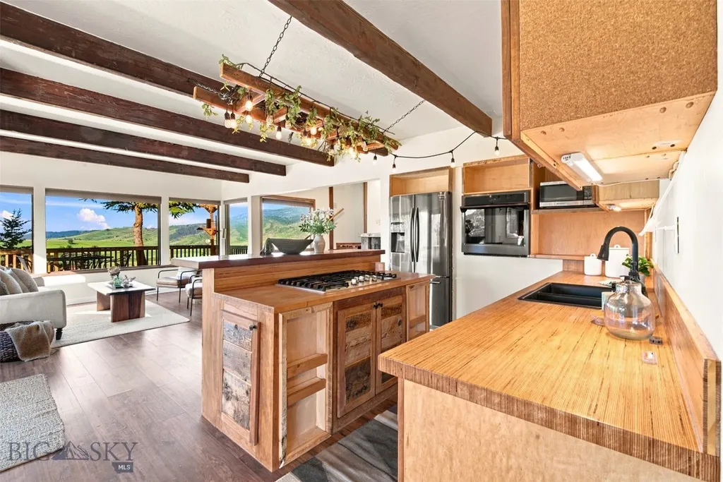 6800 Jackson Creek Road Bozeman MT 59715