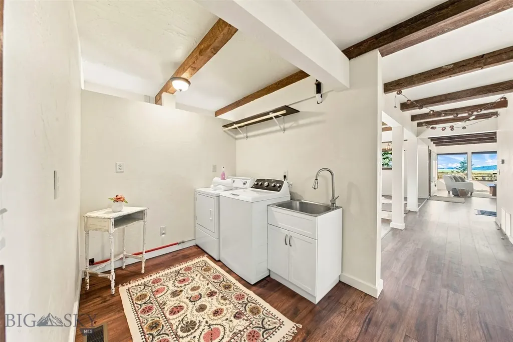 6800 Jackson Creek Road Bozeman MT 59715