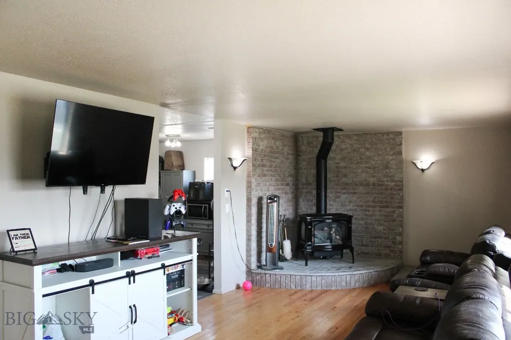 25 S California Street S Dillon MT 59725