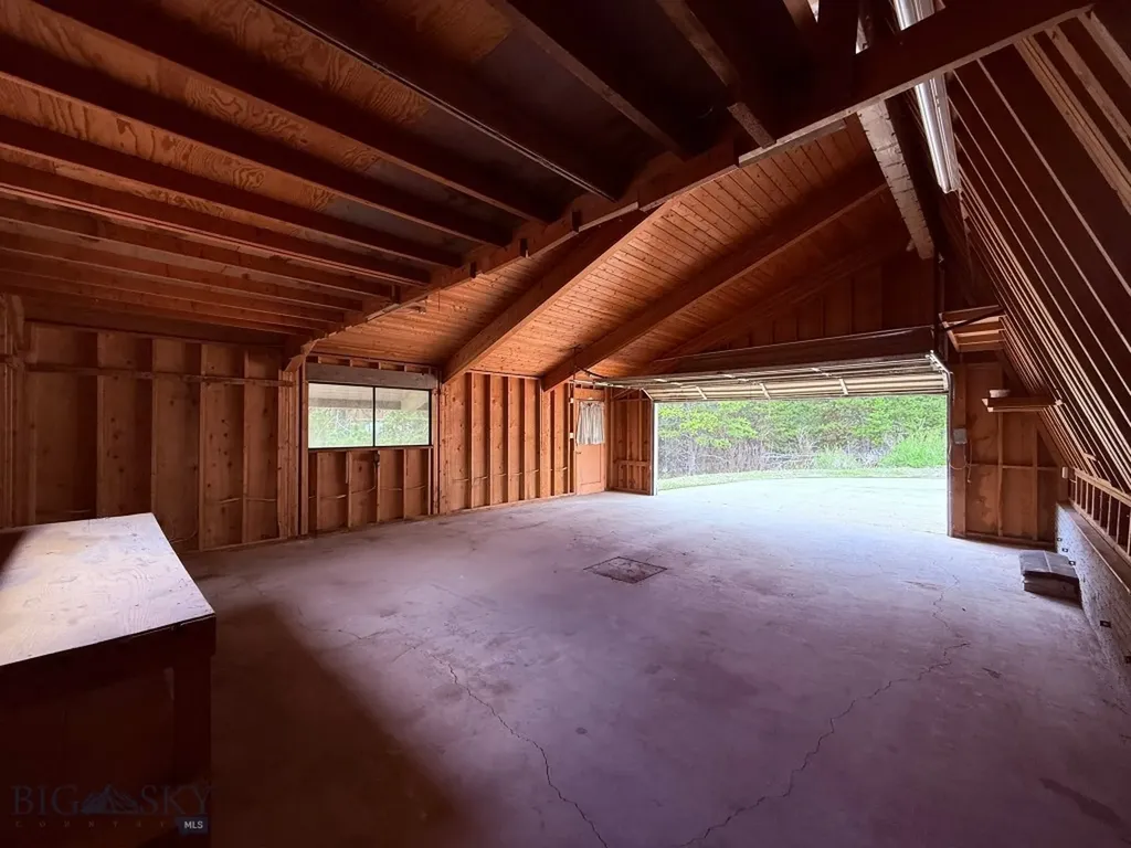 89 Eagles Rest Lane Anaconda MT 59711