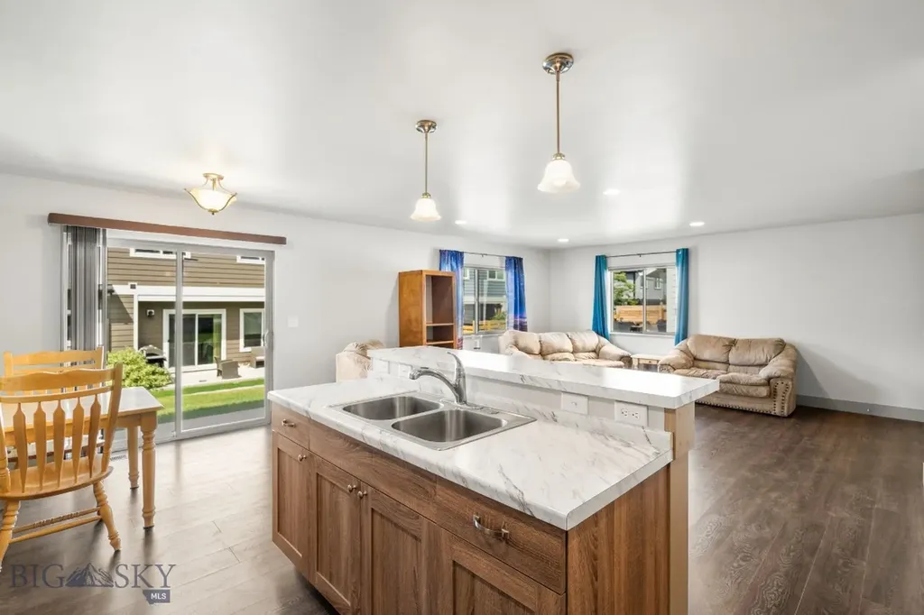 1523 Butler Creek Belgrade MT 59714