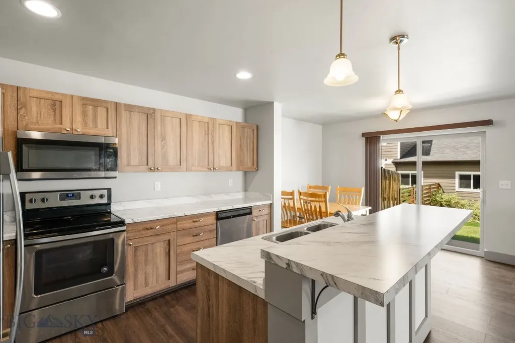 1523 Butler Creek Belgrade MT 59714