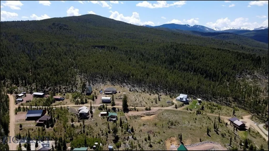 14 Highland Lane Anaconda MT 59711